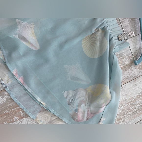 Show Me Your MUMU Shorts Seashell Print Size Small in EUC - Picture 3 of 9